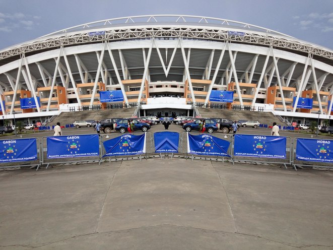 Dialogue national/ Bye bye la presse!