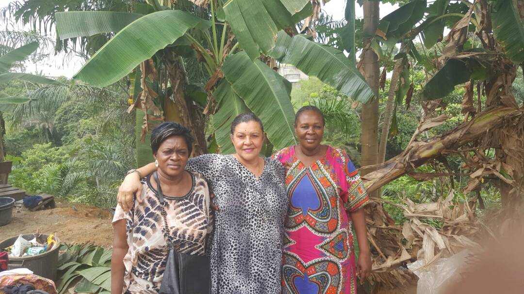 Sylvie Kotha rencontre les populations de la Sorbonne à Libreville!