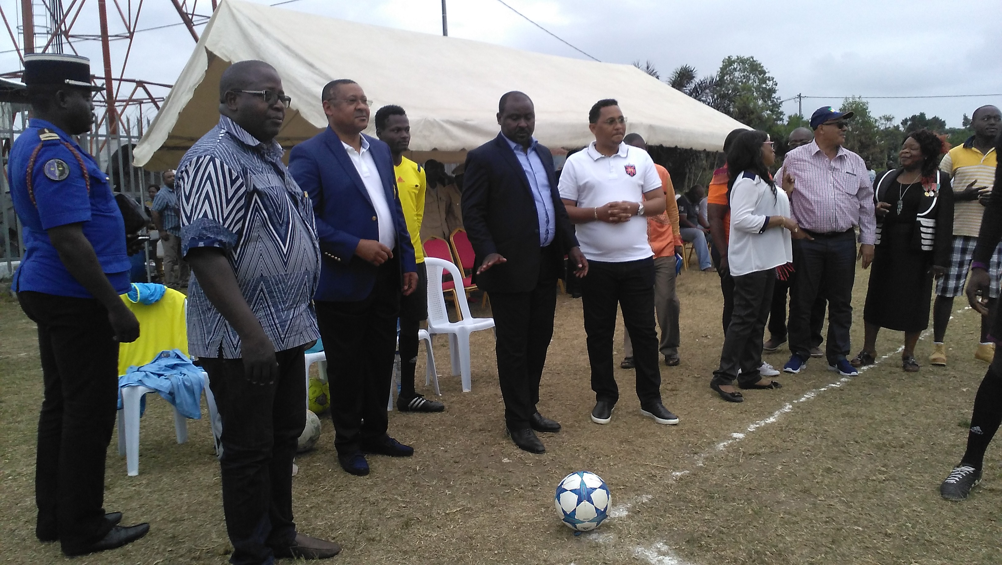 Un tournoi de football pour célébrer les 57 ans de l&rsquo;indépendance du Gabon au 1er arrondissement de la commune d&rsquo;Akanda!