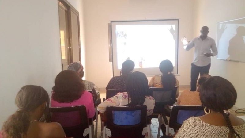 Entrepreneuriat féminin et vie associative.