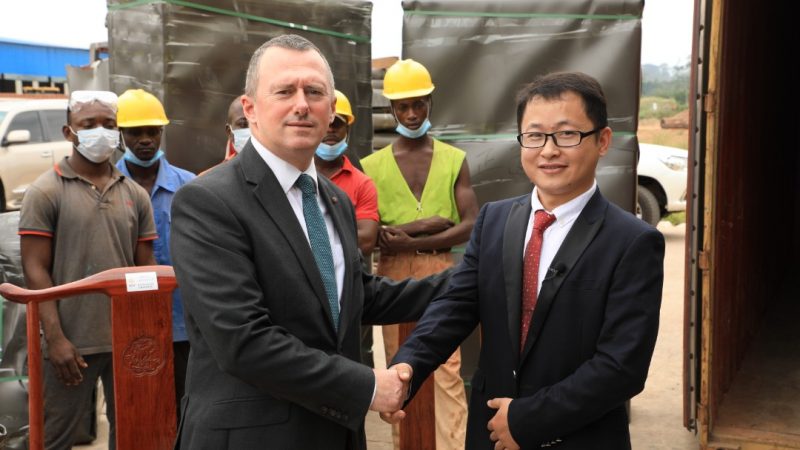 Autorisation d&rsquo;exportation vers la Chine d’un conteneur de 2 m3 de meubles fabriqués à base de Kevazingo!