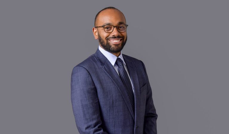 Libre propos de Hugues Mbadinga Madiya: la nomination de Nourredin Bongo Valentin, une autre expression de l&rsquo;égalité des chances!