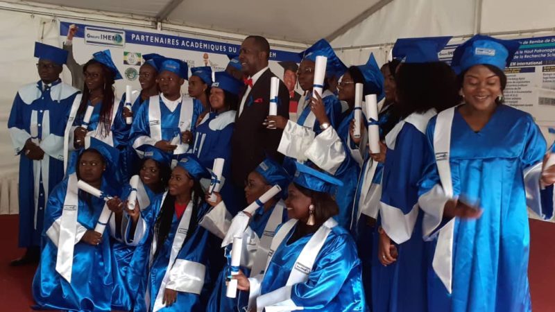 IHEM : près de 250 étudiants ont reçu leurs parchemins !