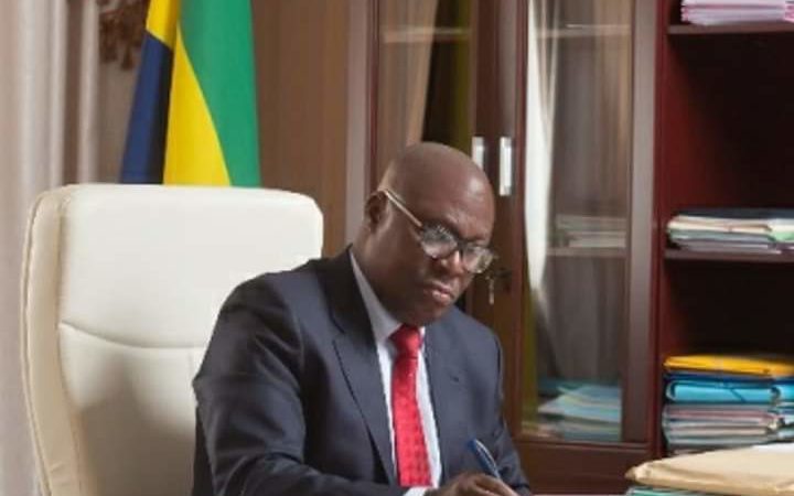 Jean de Dieu Moukagni Iwangou signe la fin du bizutage en faculté et autres!