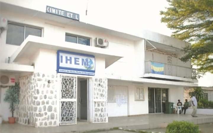 Gabon Covid-19 : L&rsquo;IHEM lance son programme d&rsquo;enseignement à distance.