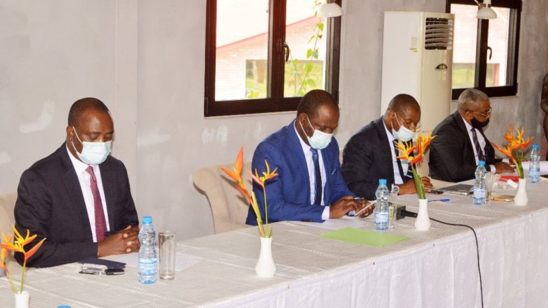 Hugues Mbadinga Madiya réconforte les opérateurs économiques !