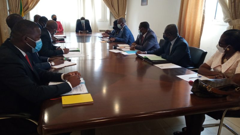 Les transporteurs aériens chez le ministre en charge des transports !