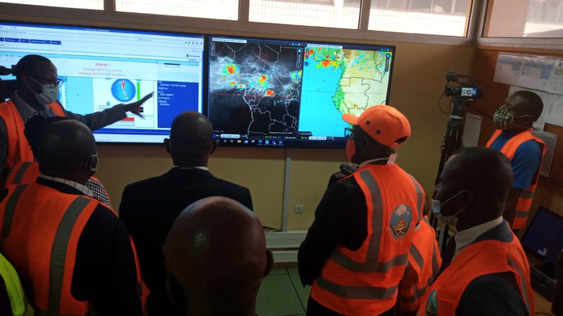 Le Ministre en charge des Transports visite l’ASECNA !