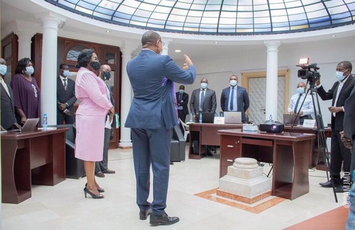 Jean Marie Ogandanga donne le ton aux équipes en charge de l’élaboration de la Stratégie de la relance économique !