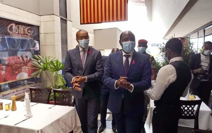 Contrôle des différents restaurants de Libreville par le ministre du commerce, en prélude de leur réouverture !