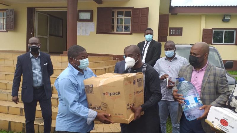 Mairie de Libreville: don aux pensionnaires de l&rsquo;hôpital psychiatrique de Melen !