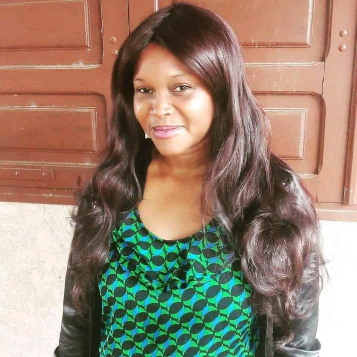Gabon:  » Importance des Langues Maternelles et Entrepreneuriat féminin « , par Edna – Chealsea Babongui