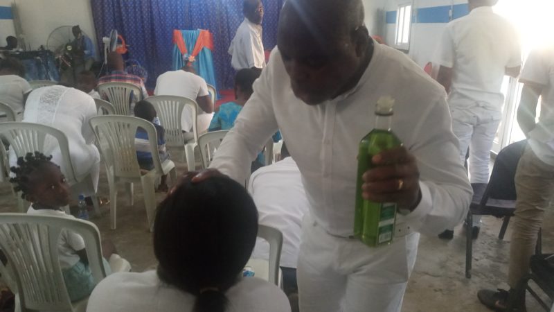 Église Canaan Tabernacles : culte spécial pour la manifestation du saint esprit !