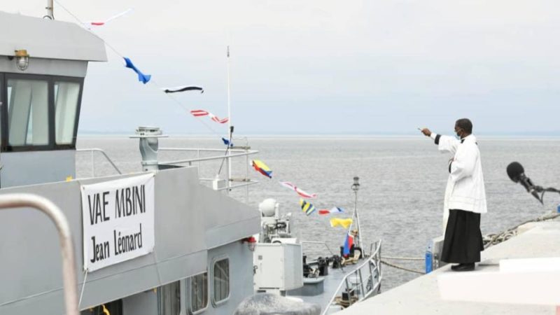 Le Gabon reçoit un patrouilleur côtier, don de la Chine
