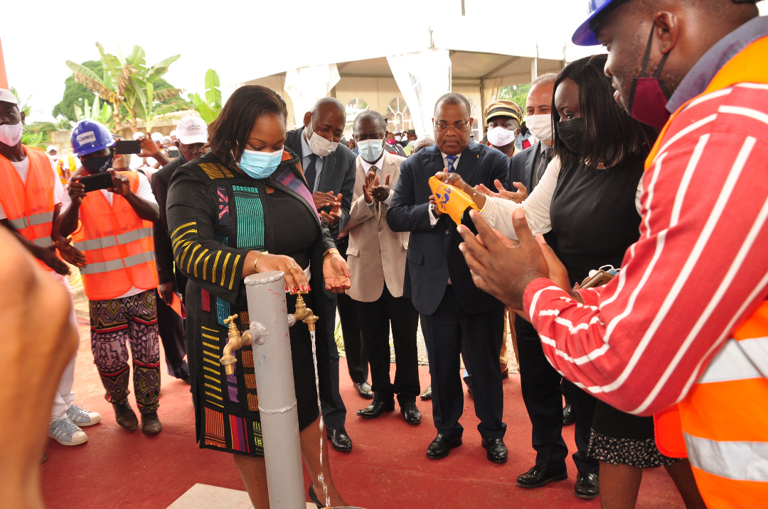 RSE : Cimaf réhabilite la pompe publique de Larmitang ( Ntoum) !