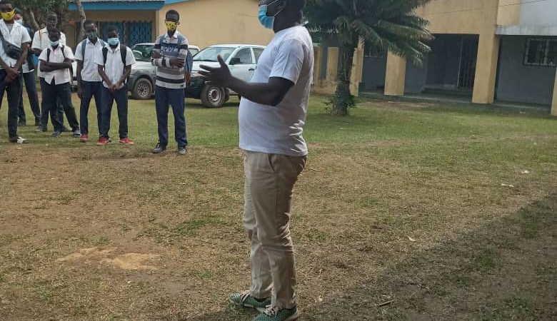 Clôture des Travaux Dirigés des candidats officiels et libre au BEPC du CES Zachari MAYIKA de Bakoumba !