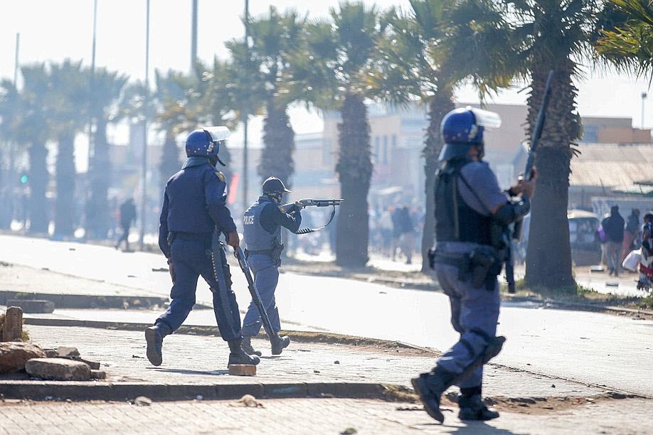 L’armée déployée en Afrique du Sud après des pillages et la mort de plusieurs personnes