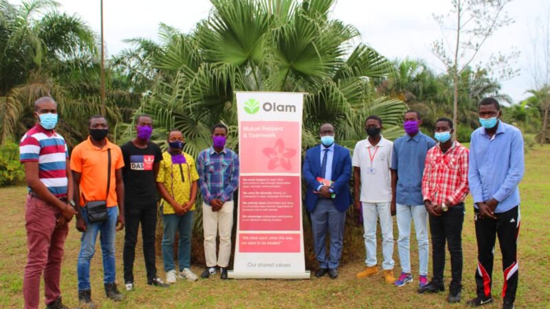 Fin de stage de découverte pour les élèves du Lycée Technique Agricole de Lebamba à Olam palm Gabon !
