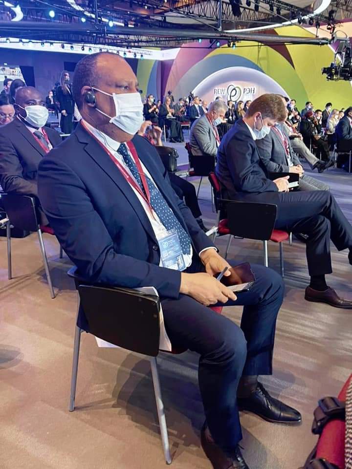 Le Gabon participe au Forum international « Semaine russe de l’énergie »