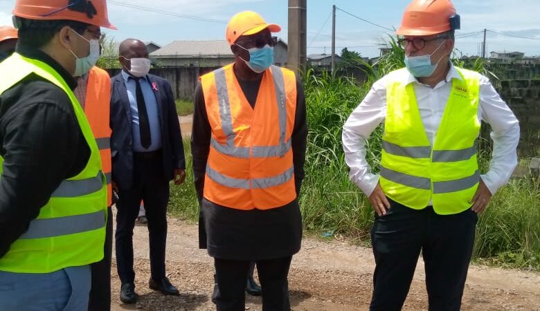 Infrastructures : Léon Armel Bounda Balonzi inspecte les travaux de voiries du Grand Libreville