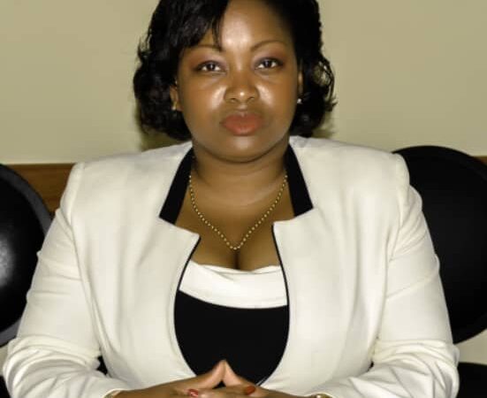 Éducation : Camelia Ntoutoume – Leclerq , déjà une décision saluée !