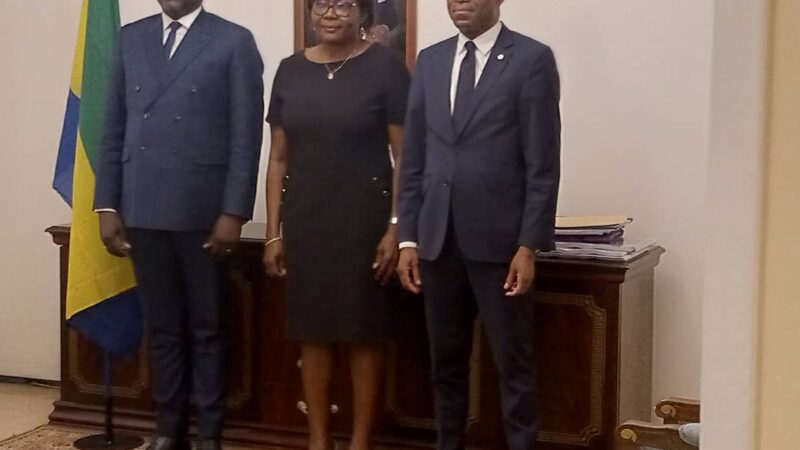 Léon Armel Bounda Balonzi reçoit les représentants  de la BDEAC !