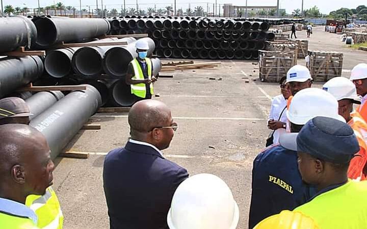 Alain-Claude Bilie-Bi-Nze sur les chantiers dans son secteur !