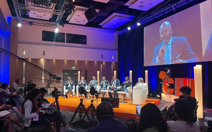 Forum Afrique CIAN 2022: l&rsquo;admirable contribution d&rsquo;Alain Claude Bilie By Nze  à Paris