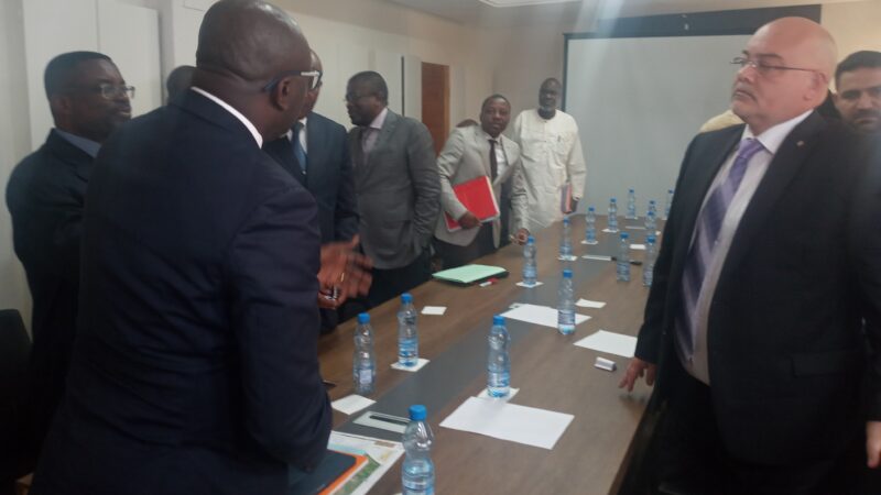 Projet PCR : pour une reprise, jusqu&rsquo;à l&rsquo;achèvement des travaux !