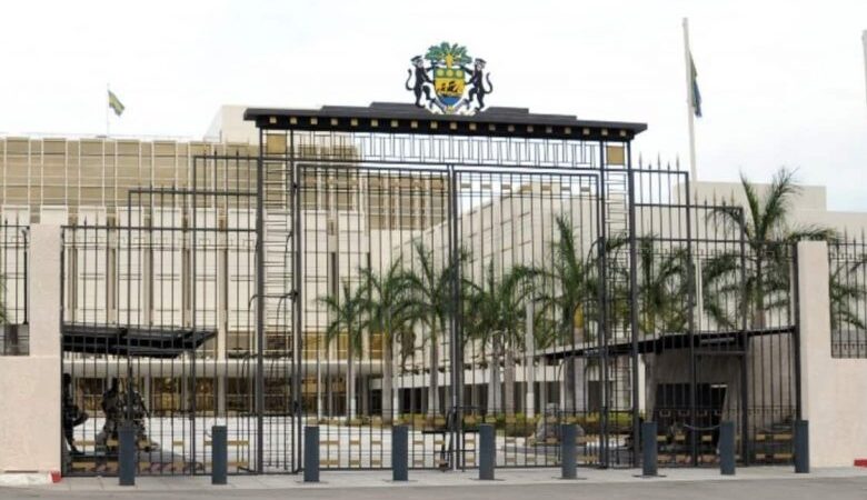 Activistes et réseaux sociaux : attention méfiance