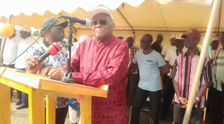 Jean François Ntoutoume Émane prépare son parti pour 2023