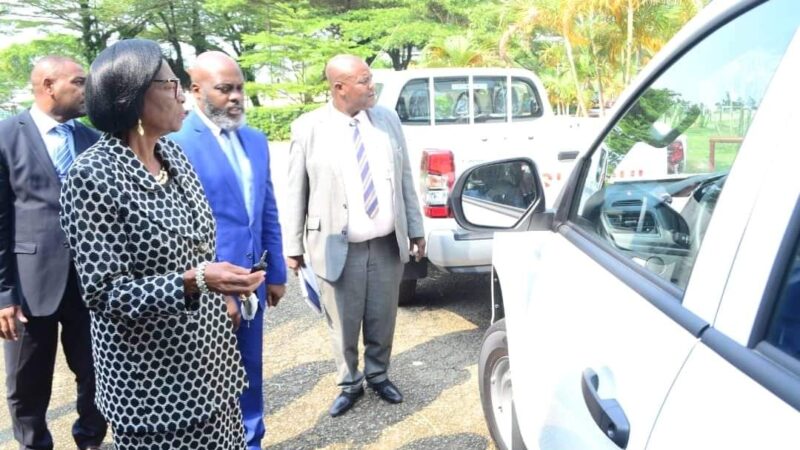 Mairie de Libreville : des véhicules pour les différentes directions