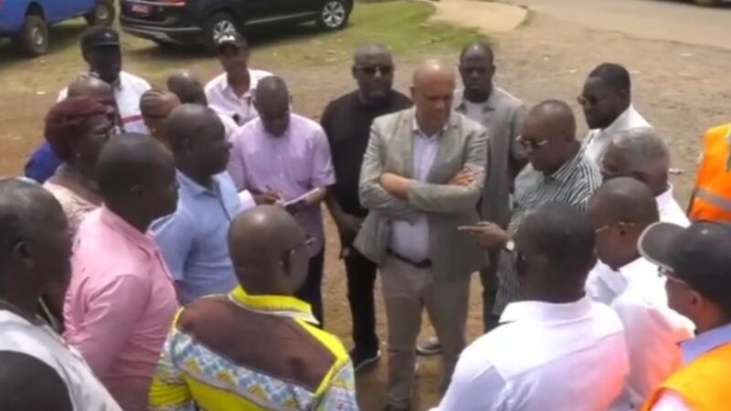 Eau et Énergie: Oswald Séverin MAYOUNOU sur le terrain à Libreville