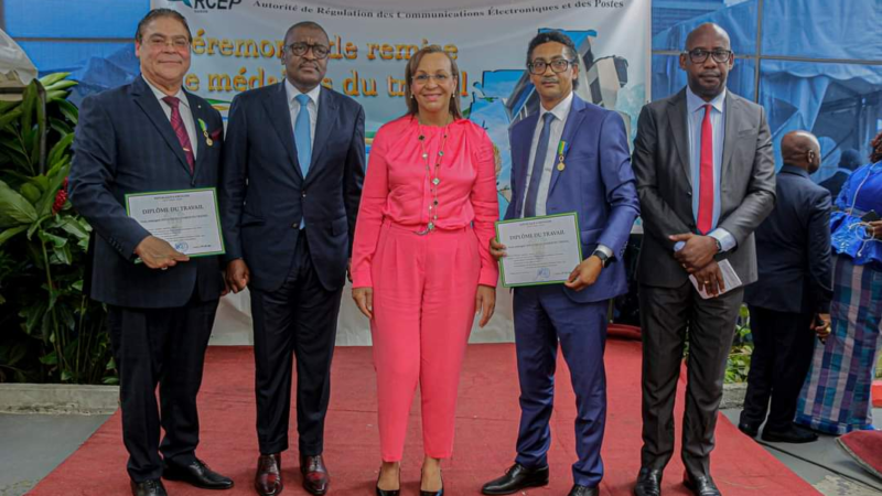 L&rsquo; Arcep récompense ses travailleurs méritants