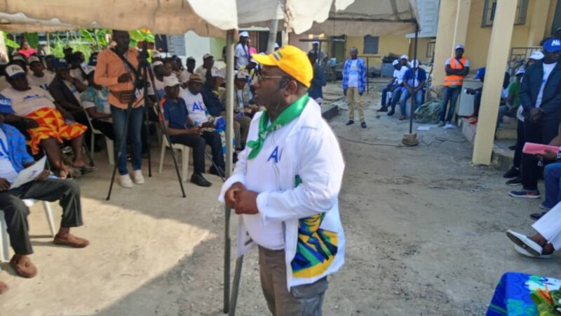 Élections générales : Félix Andy Makindey-Nze Nguema à la rencontre des électeurs d&rsquo;Atsibi-tsos
