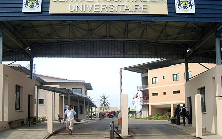 LE CENTRE UNIVERSITAIRE DE LIBREVILLE COMMUNIQUE !