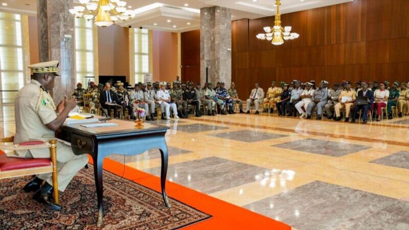 Le bureau du dialogue national reçu par Brice Clotaire Oligui Nguema