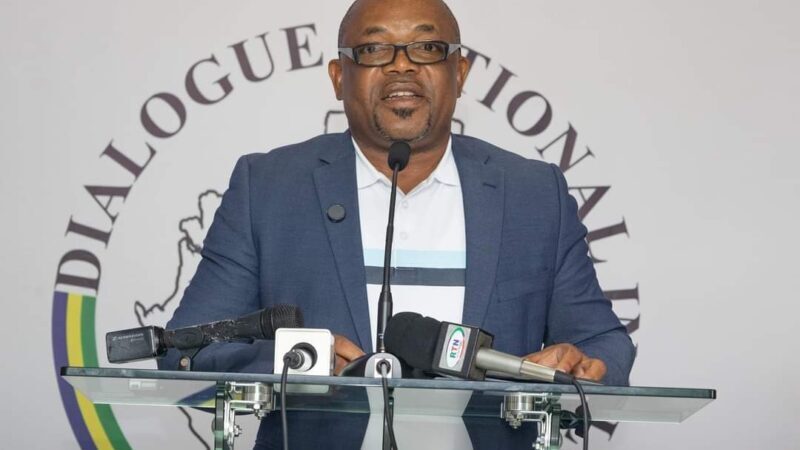 Dialogue national inclusif : trois diplomates échangent avec les bureaux des commissions