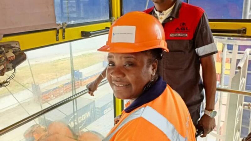 OCT : Formation des Jeunes Opérateurs en RTG pour un Terminal Portuaire Plus Efficace