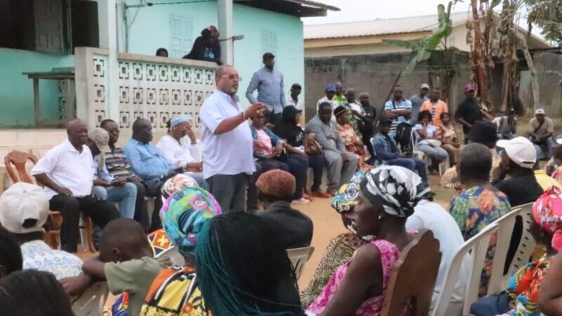 Guy Bertrand Mapangou : l&rsquo;homme du  » rassemblement « 