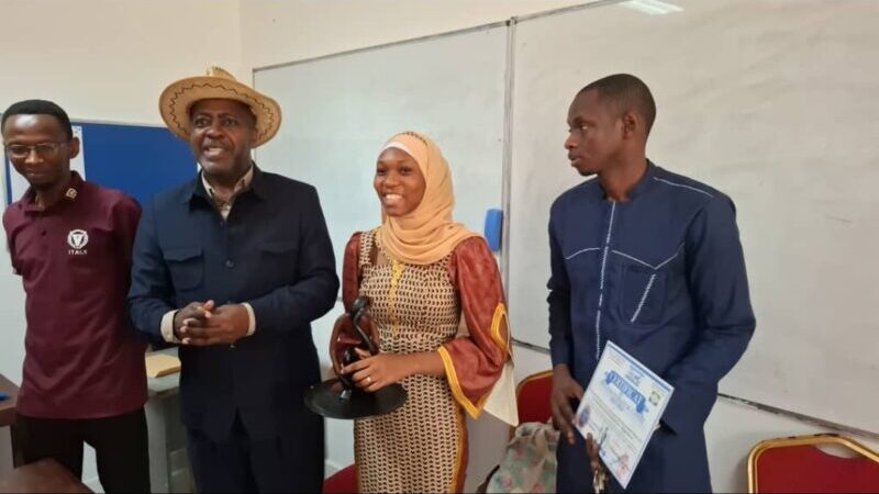 LA FONDATION OYONO CONSTANT: UN SOUTIEN INDÉFECTIBLE À L&rsquo;EXCELLENCE ACADÉMIQUE AU GABON