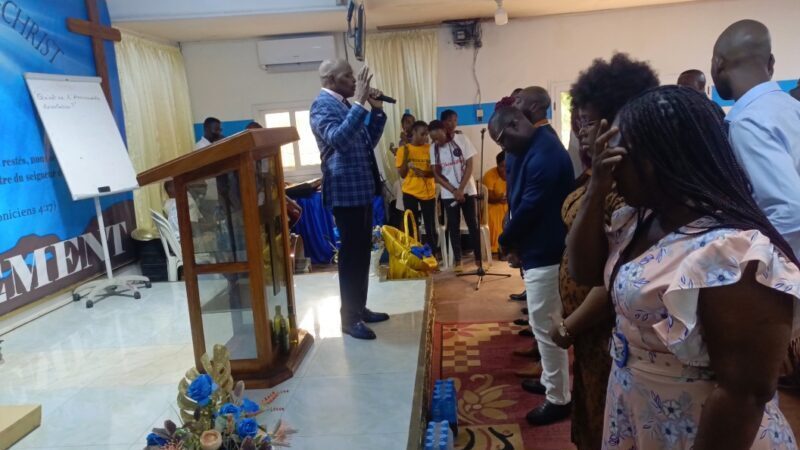 ÉGLISE CANAAN LUMIÈRE DE JÉSUS-CHRIST: JUIN, LE MOIS DE LA SANCTIFICATION