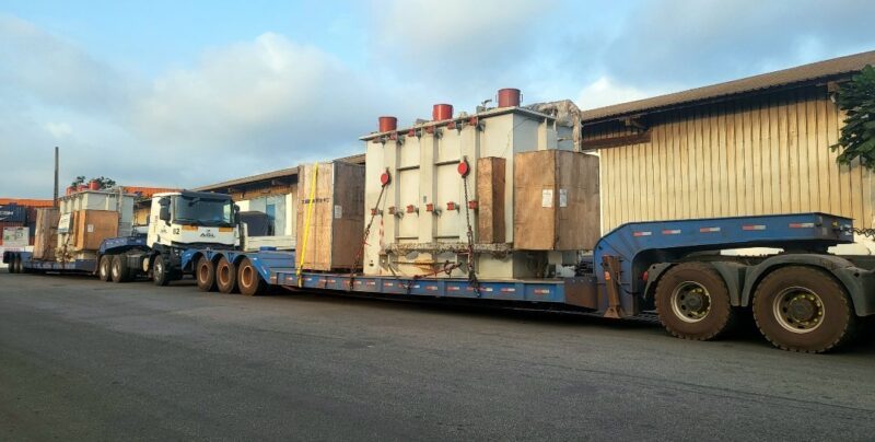 AGL Gabon réussit le transport de deux transformateurs vers Kinguélé Aval