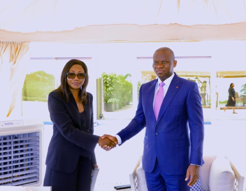 Le Chef de l’État reçoit la ministre centrafricaine des Affaires étrangères