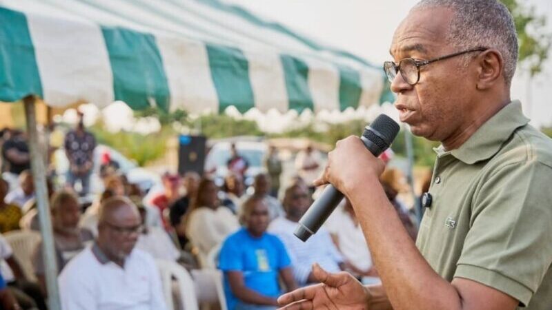 Angondjé Village : Jean Gaspard Ntoutoume Ayi appelle à une prise de conscience citoyenne