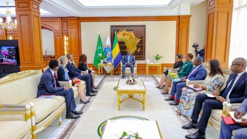 Le Président Oligui Nguema trace les lignes d’un nouveau partenariat stratégique avec la Banque Africaine de Développement.