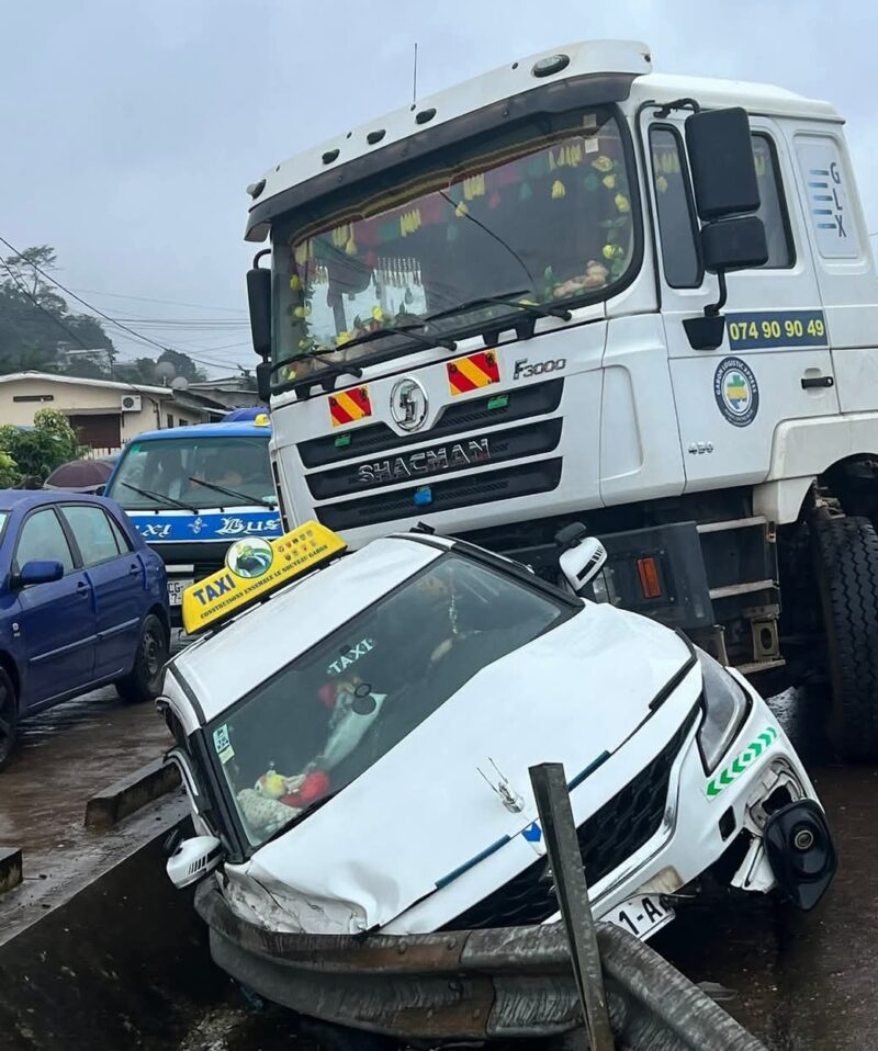 Accident sur l’axe PK8–PK9 : environ cinq véhicules concernés