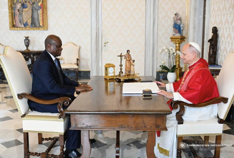 Gabon – Vatican : Brice Clotaire Oligui Nguema reçu par le pape Léon XIV, une rencontre sous le signe de la paix