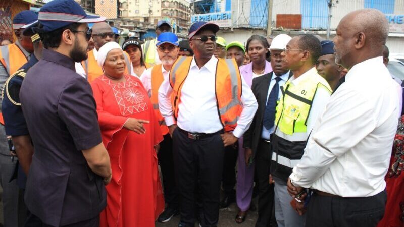 Inspection au marché de Mont-Bouet : Pierre Matthieu Obame Etoughe veut remettre de l’ordre
