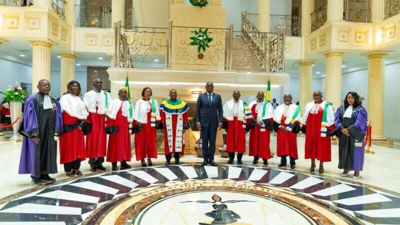 Cour constitutionnelle : le serment du retour à l’ordre constitutionnel